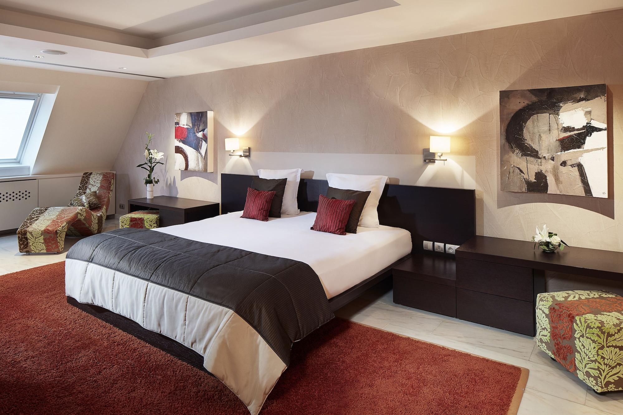 Hotel L'Europe Horbourg-Wihr Kültér fotó