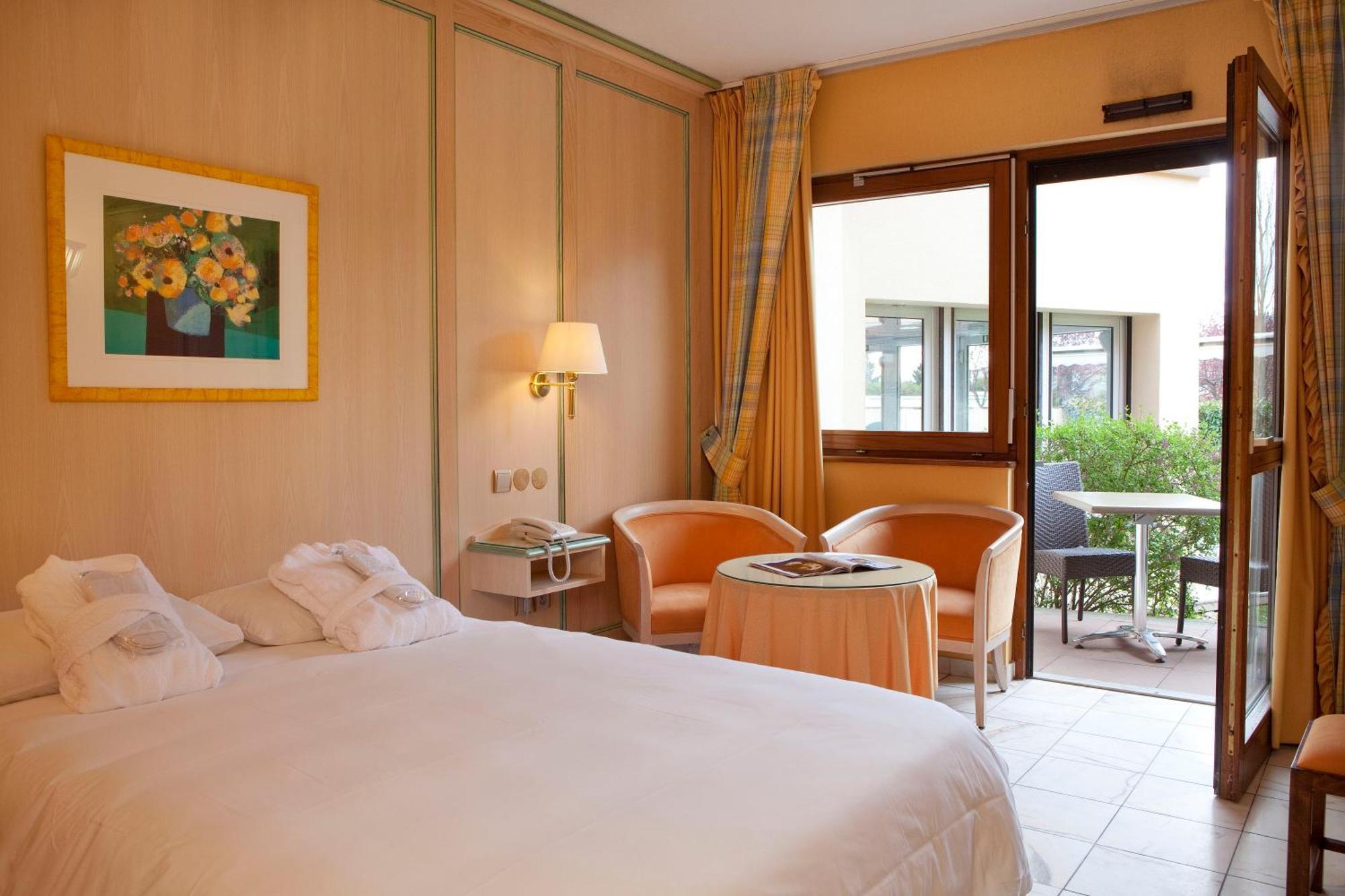 Hotel L'Europe Horbourg-Wihr Kültér fotó