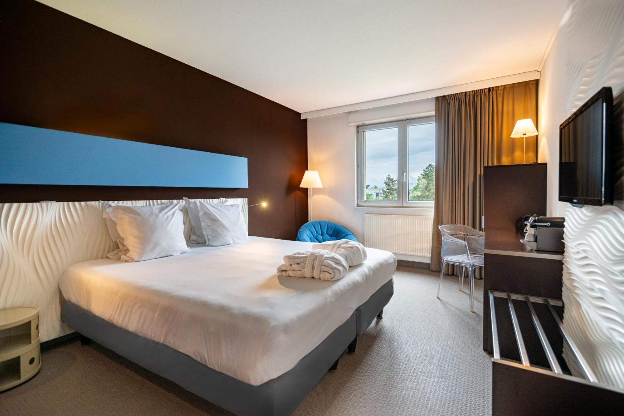 Hotel L'Europe Horbourg-Wihr Kültér fotó